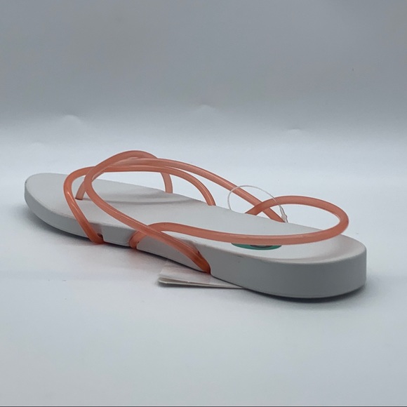 Ipanema x Starck Minimalist Citrus Sandal - Picture 4 of 15